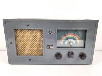 Seibt Empfänger ER1, Ln 25466. Überlackiertes Stück, Rückwand neuzeitlich ergänzt, restauriert, Funktion nicht geprüf. Gewaltiges Gerät, Breite 65cm
