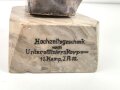 Tischbüste Spritzguß versilbert auf Mormorsockel. " Hochzeitsgeschenk vom UnteroffiziersKorps 11. Komp. I.R. 18". Gesamthöhe 23cm, leider defekt.