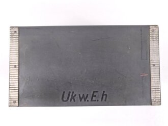 UWK Empfänger h ( Ukw.E.h.) datiert 1942,  für Sturmgeschütze der Wehrmacht . Originallack , Funktion nicht geprüft
