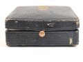 Preußen, Etui zum Kronenorden 3. und 4. Klasse , der Deckel jeweils seitlich leicht verzogen