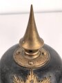 Sachsen, Pickelhaube für Mannschaften der Infanterie. Eigentumstück mit Offiziersmäßigem Innenfutter. Ungereinigtes Stück in gutem Gesamtzustand.