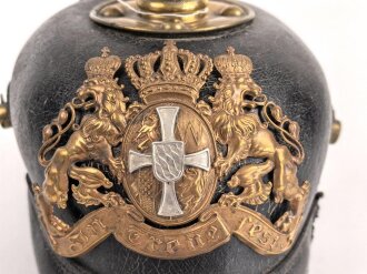 Bayern, Pickelhaube für Mannschaften in einem Landwehr Infanterie Regiment. Unvollständig, das Leder angetrocknet