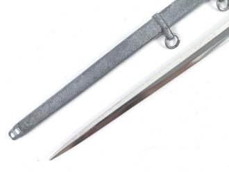 Brieföffner III.Reich in Form eines Dolches für Offiziere des Heeres. Saubere Klinge ohne Herstellermarkierung, guter Zustand, Gesamtlänge 19,5cm