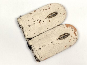 Preußen, Paar Schulterstücke für einen Offizier, die Auflagen fehlen, Länge 11cm