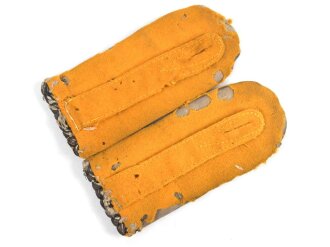 Preußen, Paar Schulterstücke für einen Offizier, die Auflagen fehlen, Länge 10cm