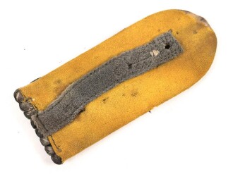 Preußen, einzelnes Schulterstück für einen Offizier, die Auflagen fehlen, Länge 10,5cm