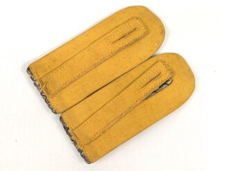 Preußen, Paar Schulterstücke für einen Offizier, die Auflagen fehlen, Länge 11cm