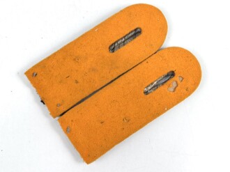 Preußen, Paar Schulterstücke für einen Offizier, die Auflagen fehlen, Länge 11cm