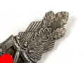 Nahkampfspange in silber, Zink, Hersteller FLL, Plättchen magnetisch