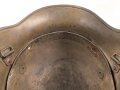 Österreich k.u.k. Stahlhelm in gutem Zustand, Originallack, die Polster vom Innenfutter fehlen.