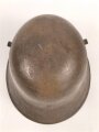Österreich k.u.k. Stahlhelm in gutem Zustand, Originallack, die Polster vom Innenfutter fehlen.