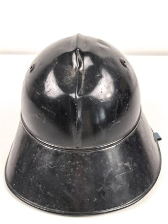 Feuerwehr oder Werkschutzhelm, Eisen lackiert, guter Gesamtzustand