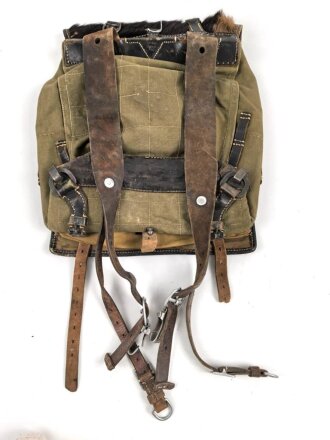 Tornister Wehrmacht datiert 1943, getragenes Stück