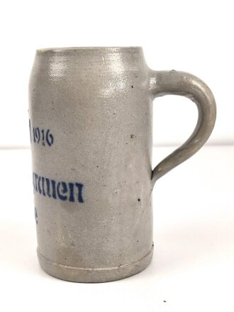 1.Weltkrieg, Steingut Bierkrug 1 Liter " Zum Feldgrauen Lille" 1914 / 1916. Altersspuren