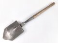 Österreich , Klappspaten datiert 1966 , in Spatentasche M57 von 1973. Guter Zustand