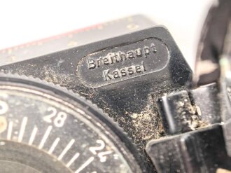 Kompass  Wehrmacht aus schwarzer Preßmasse " Breithaupt Kassel" Gebraucht, ungereinigt
