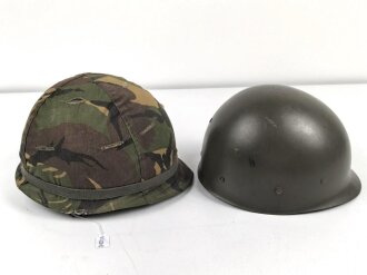Niederlande, Stahlhelm Baumuster M1 mit Tarnbezug . Gebraucht, guter Gesamtzustand