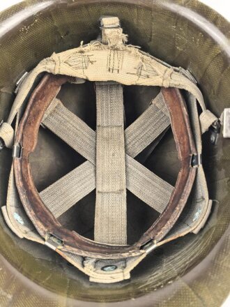Kunststoff " Stahlhelm " ähnlich M1, Alter und Herkunft unbekannt, Originallack