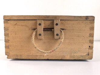 Transportkasten für Munition der Wehrmacht. Anscheinend ungebrauchtes Stück, 35 x 50 x 17cm