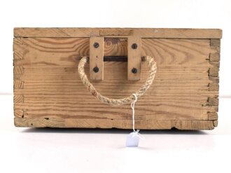 Transportkasten für Munition der Wehrmacht. Anscheinend ungebrauchtes Stück, 35 x 50 x 17cm