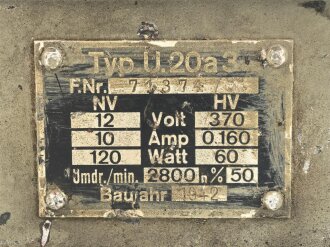 Umformer U.20a3 der Wehrmacht. Baujahr 1942. Neuzeitlich lackiert, Funktion nicht geprüft