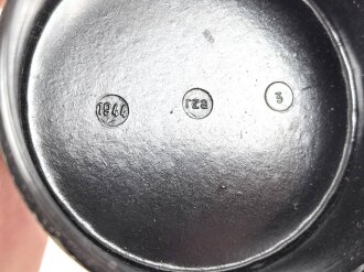 Transportbehälter aus Preßmasse für "Kart. Vorl. 8cm Granatwerfer 34 " datiert 44