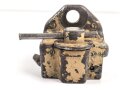 Schwere Aufnahme für eine Optik der Wehrmacht. Sandfarbener Originallack
