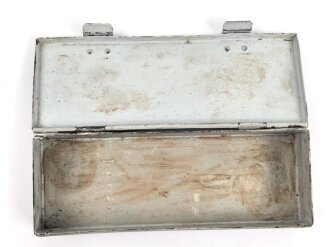 8cm Granatwerfer 34 der Wehrmacht, überlackierter Vorratsteilekasten