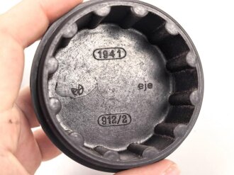 Luftwaffe, Behälter für Bombenzünder "2L" aus Preßmasse , datiert 1941