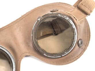 Allgemeine Schutzbrille Wehrmacht. Braunes Kunstleder, getragenes Stück