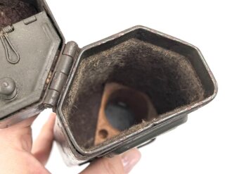 Behälter zum Zielfernrohr ZF41 für k98 der Wehrmacht, frühes, original lackiertes Stück