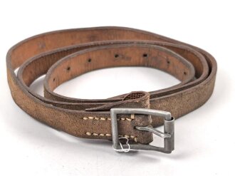 Bauchgurt für den Rucksack für Gebirgstruppen der Wehrmacht, ungeschwärztes, frühes Stück