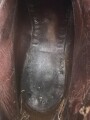 Paar Bergschuhe für Gebirgsjäger der Wehrmacht. Ungewöhnliche Ausführung, vermutlich Eigentumstücke. Getragenes Paar, Sohlenlänge knapp 30cm