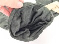 Paar Handschuhe für Gebirgsjäger der Wehrmacht . Ausführung in grünem Drillichmaterial, ungetragen