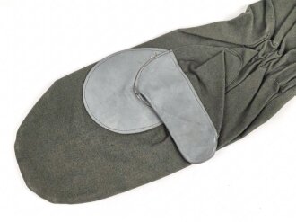 Paar Handschuhe für Gebirgsjäger der Wehrmacht . ungetragen