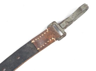 Ersatzteil für einen Rucksack für Gebirgstruppen der Wehrmacht. Ungebrauchtes Stück