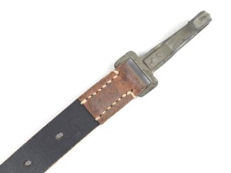 Ersatzteil für einen Rucksack für Gebirgstruppen der Wehrmacht. Ungebrauchtes Stück