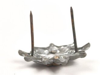 Gebirgsjäger , Traditionsedelweiss für die Schirmmütze ( gehört zwischen Kokarde und Adler)