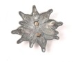 Gebirgsjäger , Traditionsedelweiss für die Schirmmütze ( gehört zwischen Kokarde und Adler)