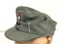 Bergmütze für Gebirgstruppen der Wehrmacht. Getragenes Stück, die Effekten original vernäht, Kopfgrösse 55