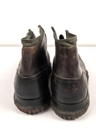 Paar Bergschuhe für Gebirgstruppen der Wehrmacht. Ungereinigtes Paar, Sohlenlänge 35,5cm