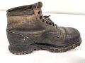 Paar Bergschuhe für Gebirgstruppen der Wehrmacht. Ungereinigtes Paar, Leder angetrocknet. Sohlenlänge 28cm