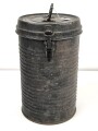 Thermosbehälter Wehrmacht " Original HASAG Thermos" Original lackiertes Stück, der Glaseinsatz intakt, ungereinigt