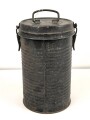 Thermosbehälter Wehrmacht " Original HASAG Thermos" Original lackiertes Stück, der Glaseinsatz intakt, ungereinigt