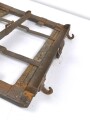 Tragegestell für 2 MG Gurtkästen der Wehrmacht zum verlasten am Muli der Gebirgstruppen. Grob gereinigt, selten