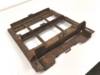 Tragegestell für 2 MG Gurtkästen der Wehrmacht...