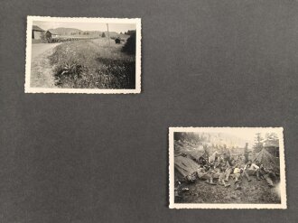 Fotoalbum eines Angehörigen der Gebirgstruppe der Wehrmacht. Insgesamt etwa 110 Fotos, jede Seite fotografiert..