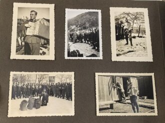 Fotoalbum eines Angehörigen der Gebirgstruppe der Wehrmacht. Insgesamt etwa 110 Fotos, jede Seite fotografiert..