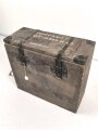 Transportkasten " Sonderkartusche 7 für 10,5cm Gebirgs Haubitze 40". Ungereinigtes Stück. Maße 36 x 40 x 16cm