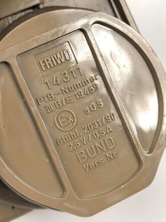 Deutschland nach 1945, Explosionsgeschützte Hand- Kopfleuchte " FRIWO 14311" So bei THW, Rot Kreuz und Zivilschutz verwendet. Funktion nicht geprüft